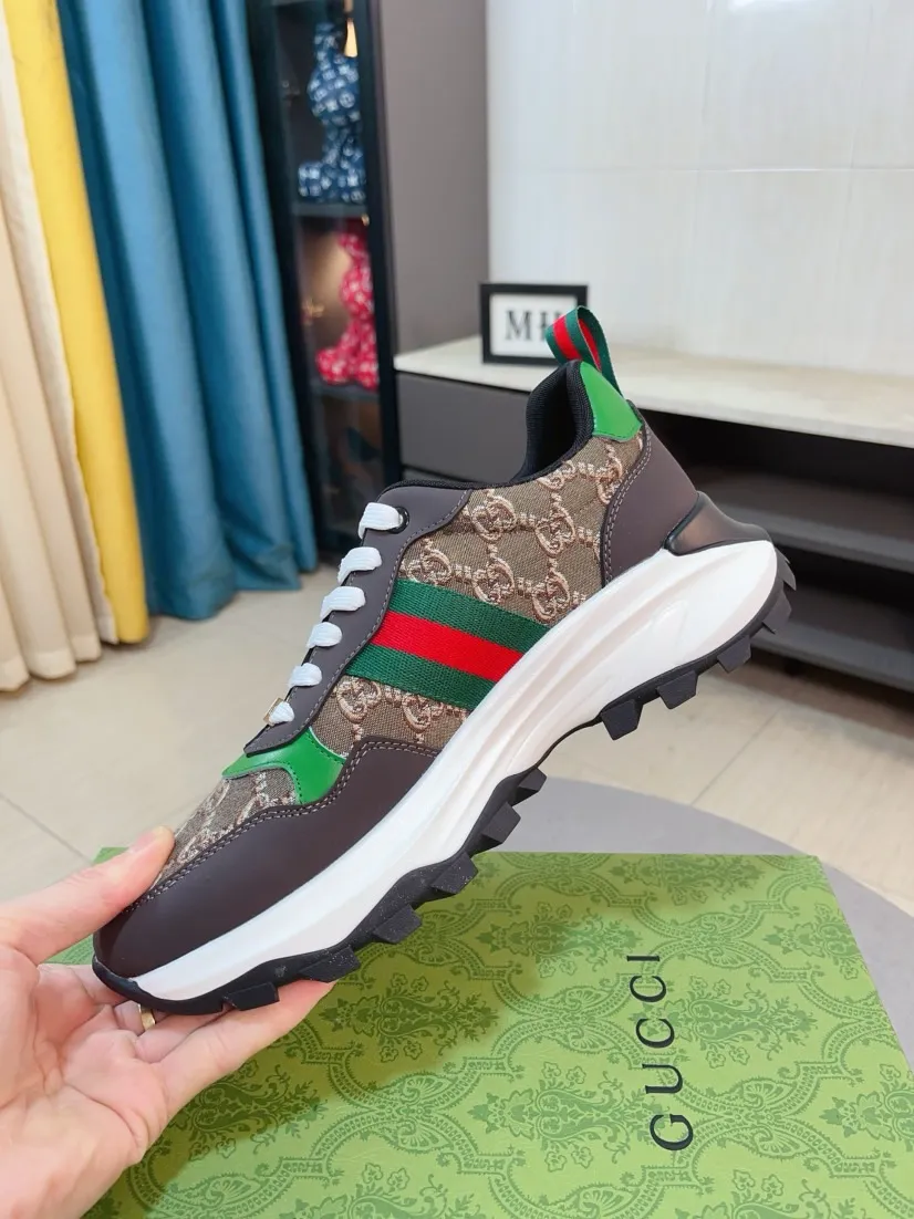Men's shoes 💰458🌹🌹[GUCCI] Gucci's new lace-up casual men's shoes are on the market first, and the materials and workmanship are superior to all versions on the market. The highest quality shipped first-layer cowhide with imported original perforated materials➕Genuine leather lining, privately molded soft outsole, high foot comfort, imported special materials highlight the brand's unique charm, high-end customization 38-44